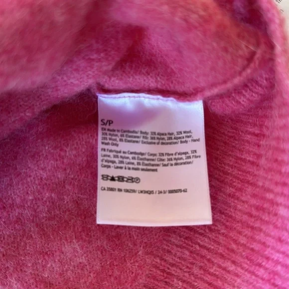 NWT Alpaca Wool Blend Cropped Sweater. Small. Hot Pink. - Picture 4 of 5